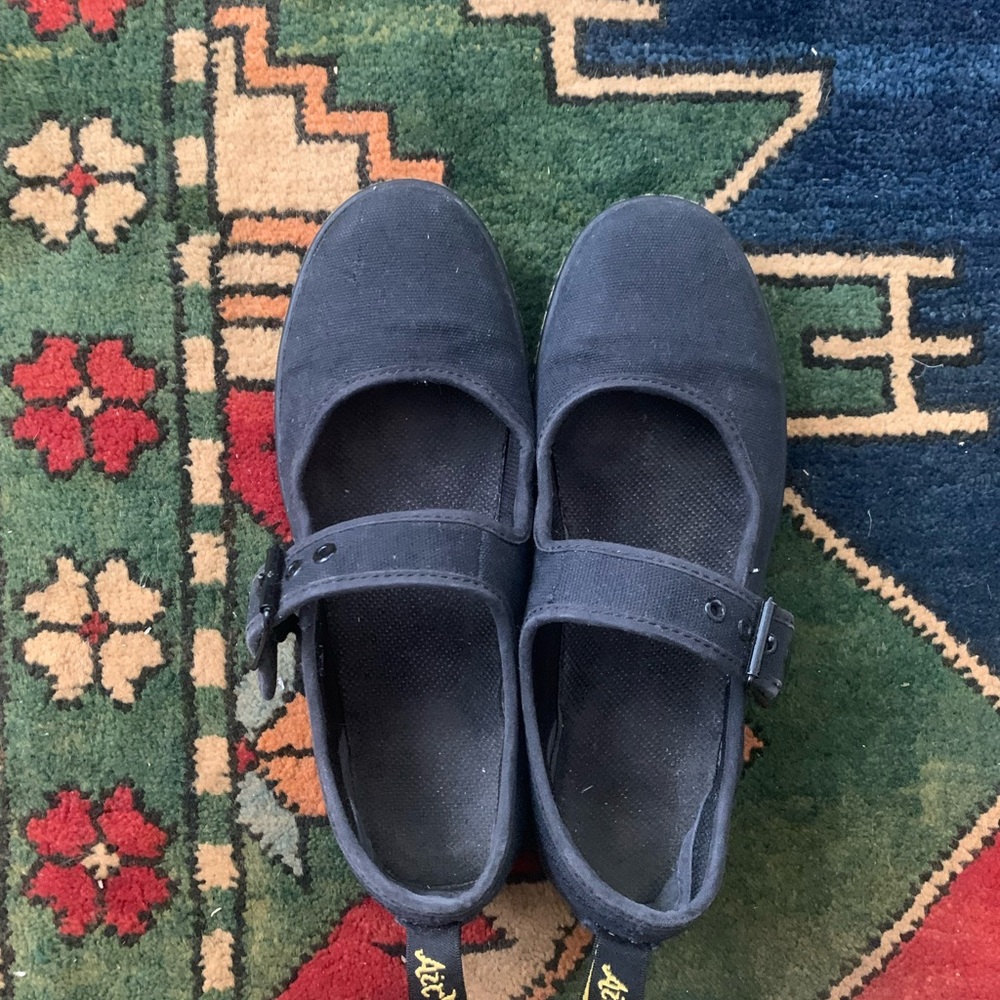 Dr. Martens Carnaby Mary Janes